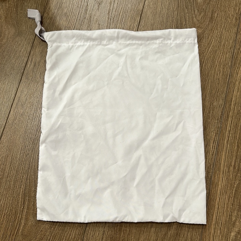 Jimmy Choo shoe dust bag - Picture 2 of 5